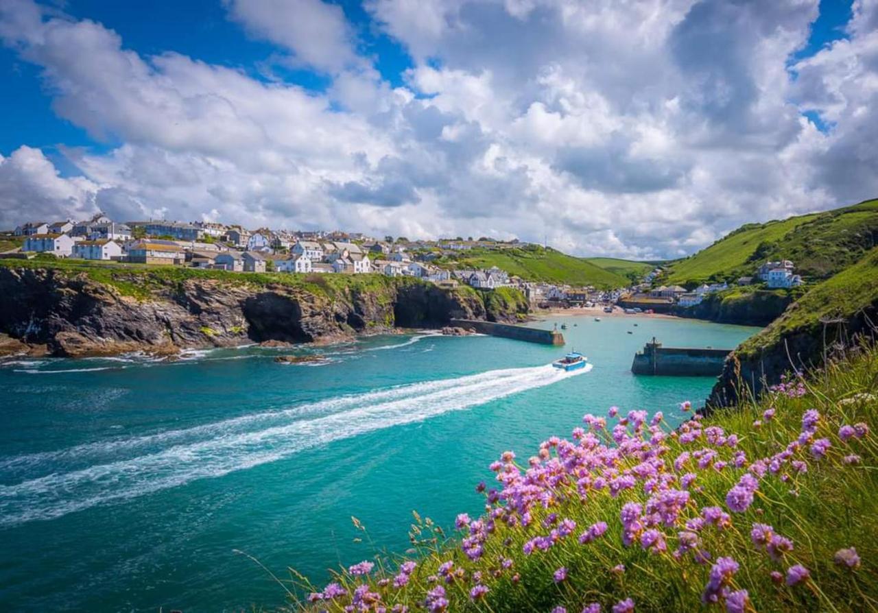 Cosy Quiet In Cornwall Close To The Coast *